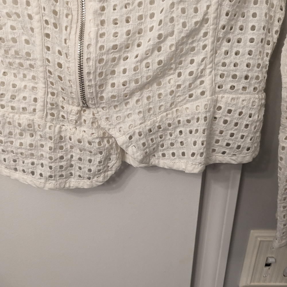 White Zip Up Jacket - Picture 5 of 5